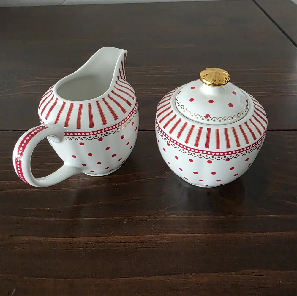 Grace Teaware Josephine Porcelain Sugar & Creamer Set - Red - Picture 3 of 6